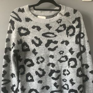 Womens small Abercrombie and Fitch sweater.